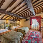 Hotel San Michele 4*