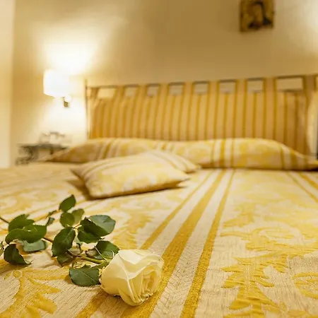 圣米歇尔酒店 4* 哥尔顿